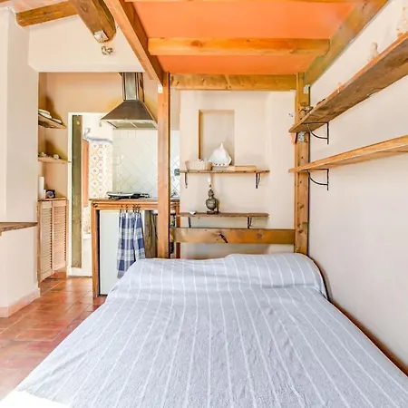 Nigra In With A Private Swimming Pool Holiday home