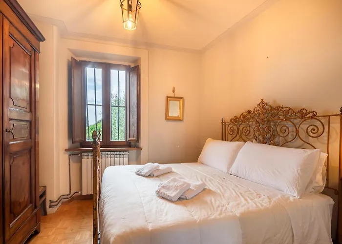 In With Pool וילה *